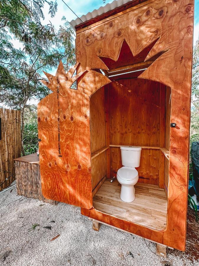 Готель Cute Off Grid Glampsite With Wifi- 5 Min From Haleiwa Town Екстер'єр фото
